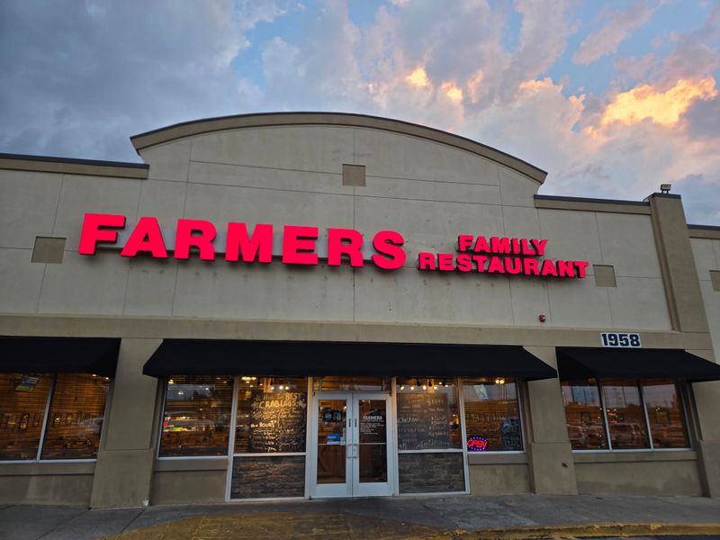 Farmer’s Family Restaurant, Murfreesboro