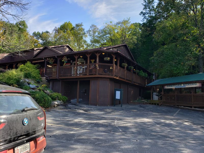 Affordable Pricing and Flexible Scheduling Make Planning Your Visit Simple