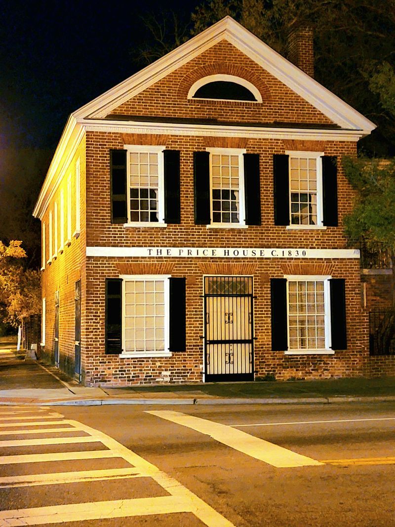 Historic Homes That Were Never Replaced