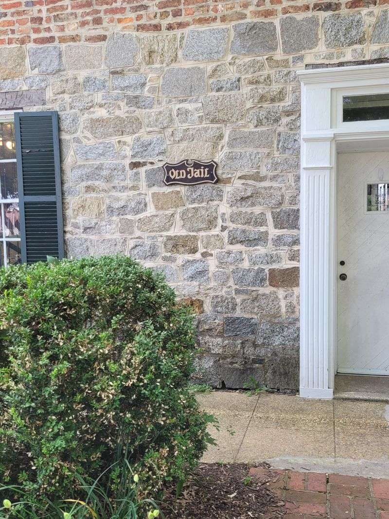 A Perfect Stop While Exploring Warrenton's Charm