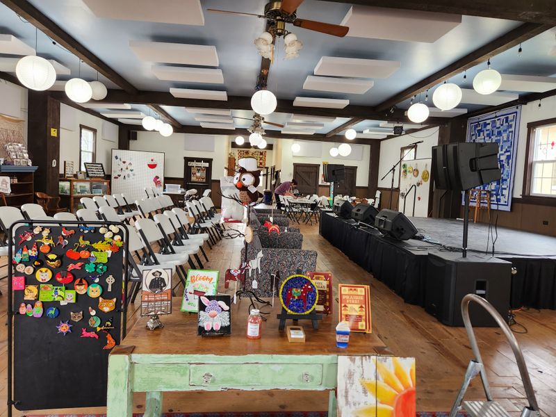 Why Community Meals Still Matter