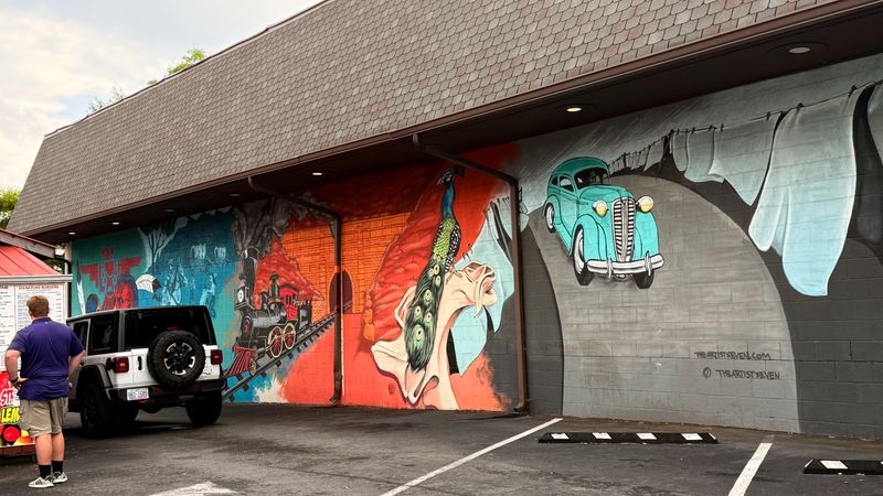 WILLIES FAMOUS Burger & Fries