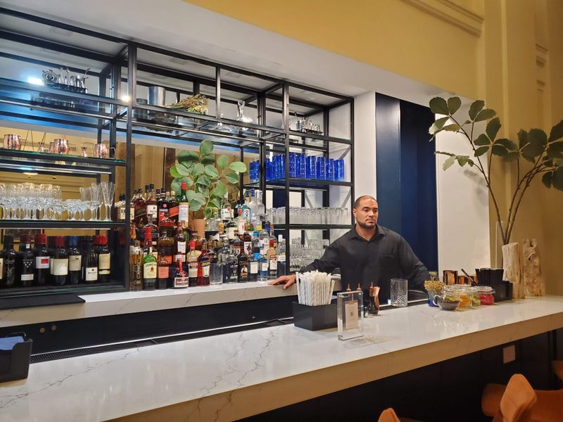 Midpoint Food & Drink