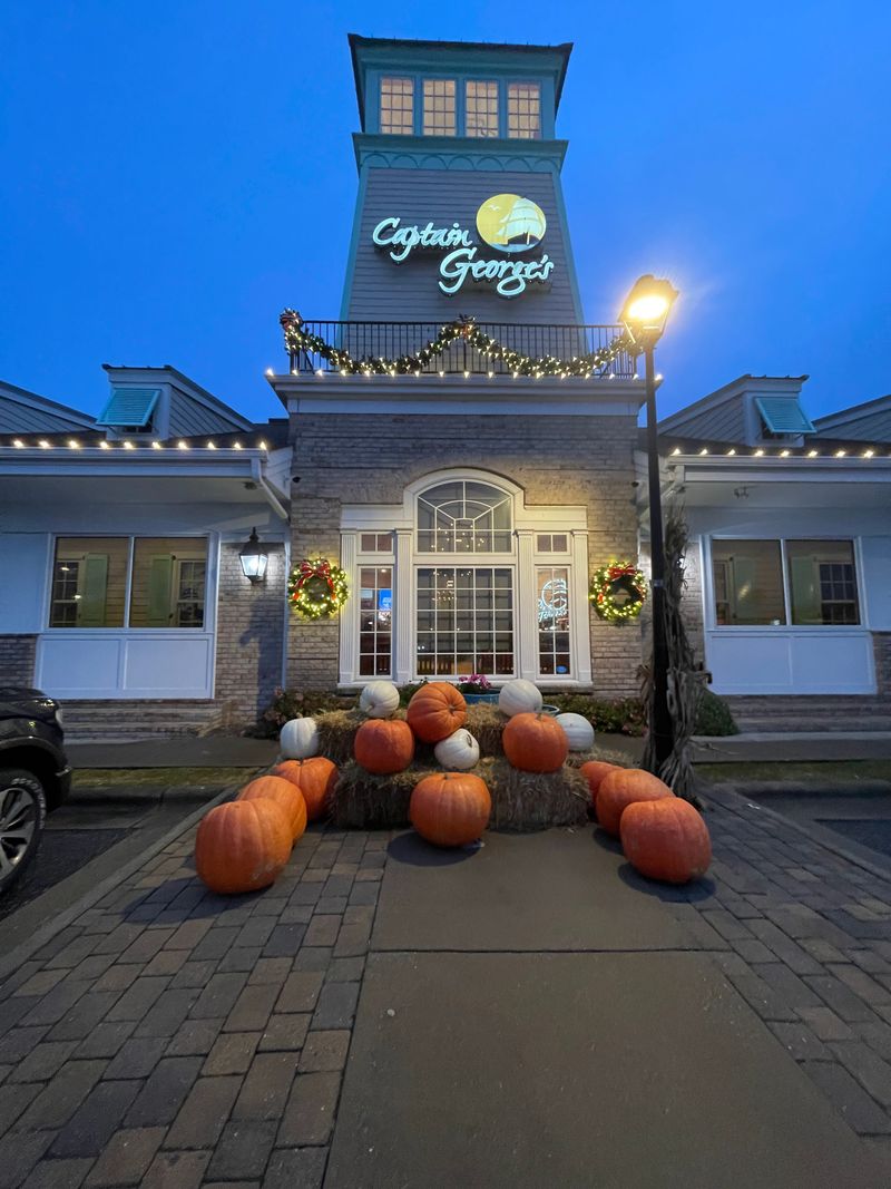 Captain George's Seafood Restaurant