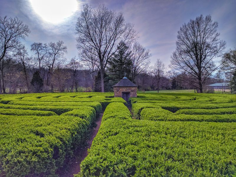 Proximity to Historic New Harmony Town