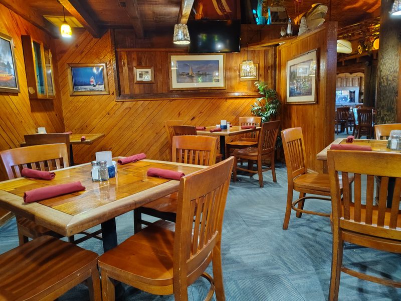 Pelican’s Restaurant, Midwest City