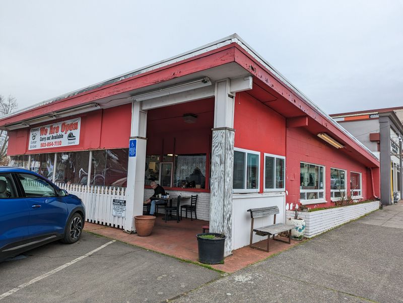 Gramma's Corner Kitchen (Milwaukie)