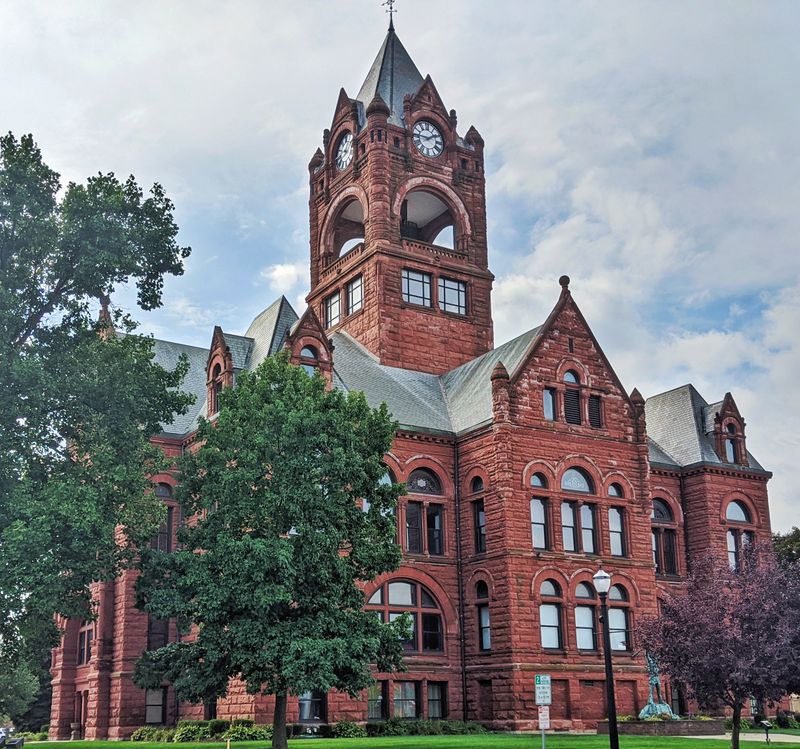 Historic Courthouse Square Anchors Downtown