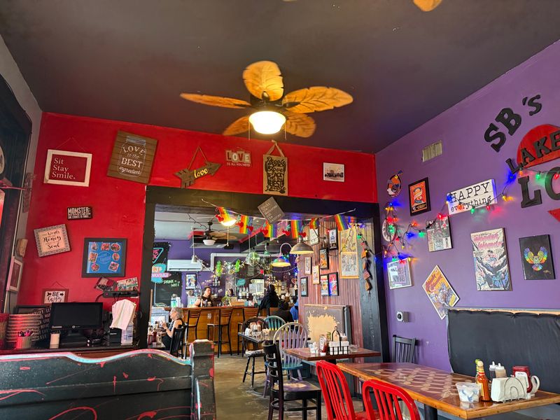 SB's Lakeside Love Shack