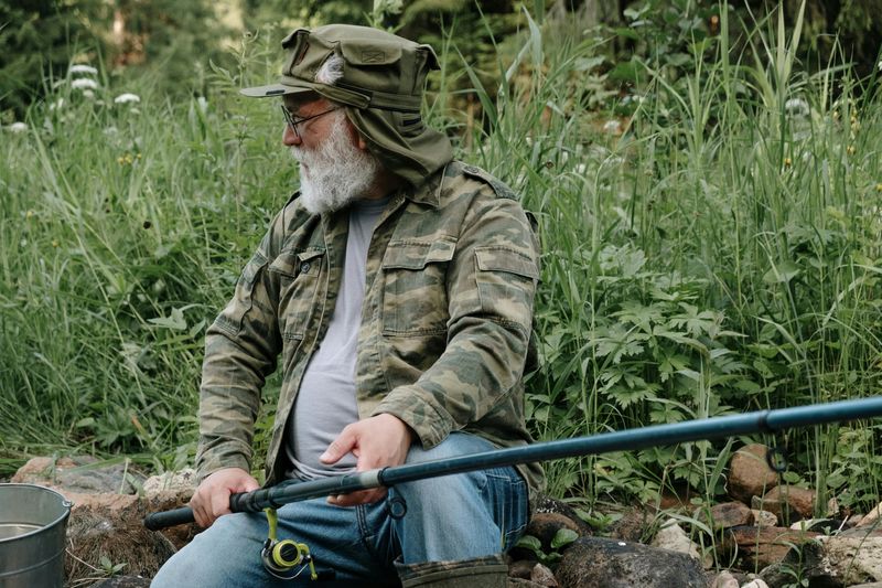 No Fishing with Bare Hands