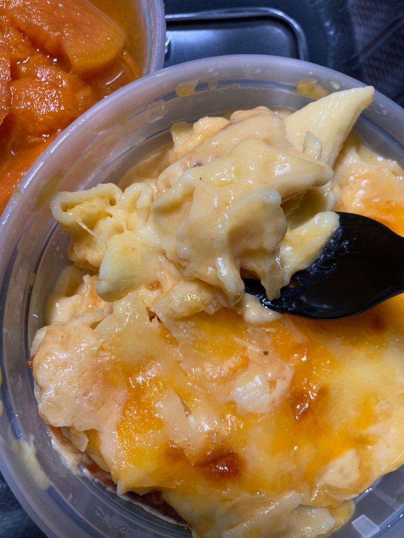 Macaroni and Cheese Baked with Love