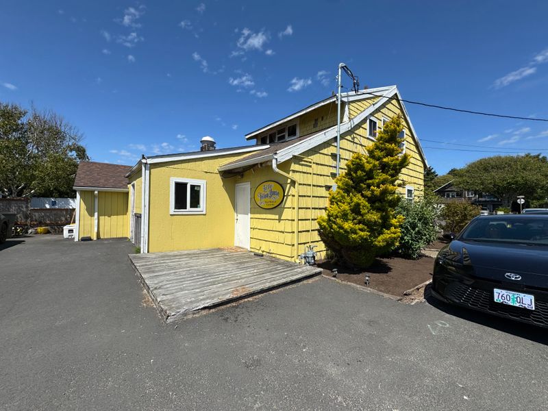 Little Yellow House CB