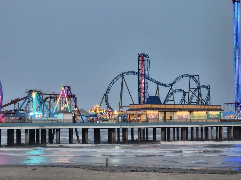 Galveston Island Historic Pleasure Pier, Galveston