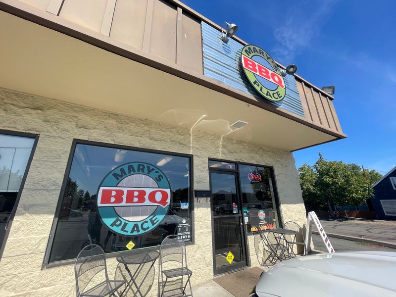 Mary's BBQ Place