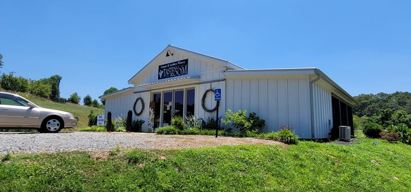 Ellijay, orchard roads and autumn bottlenecks