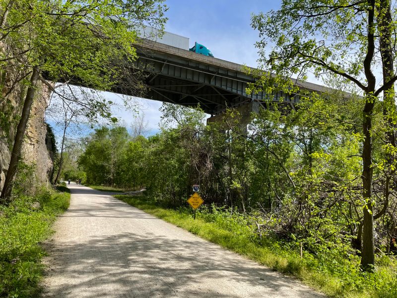 Day Two Morning: River Drive To Rocheport
