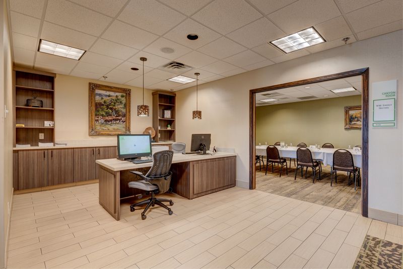 Day Two Evening: Slow Night In Spearfish Before The Drive Home