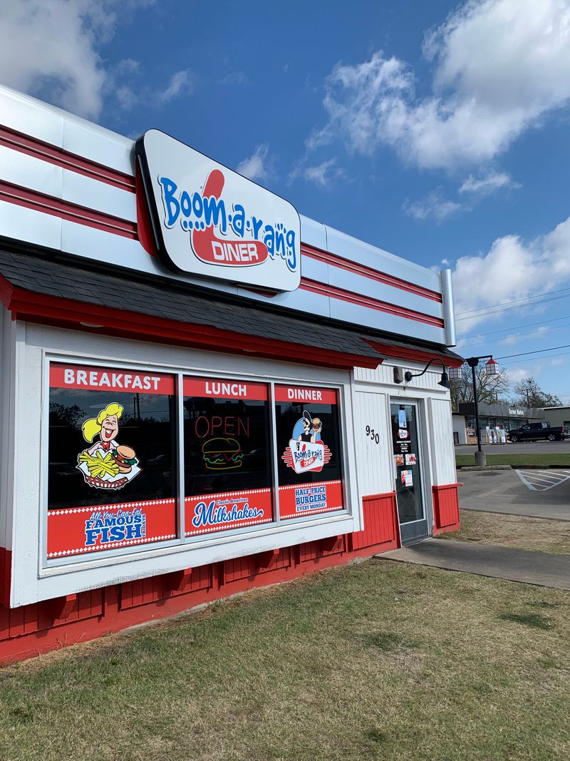 Boomarang Diner, Multiple Locations