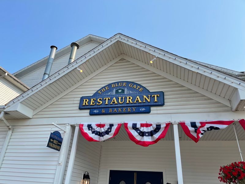 Enjoy Live Entertainment and Musical Performances