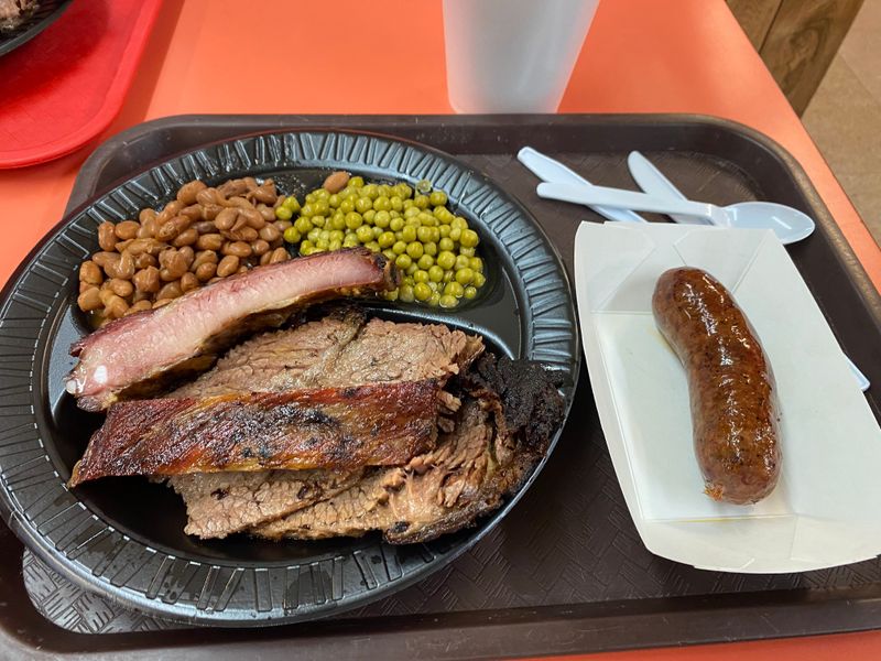 Gonzales: Gonzales Food Market