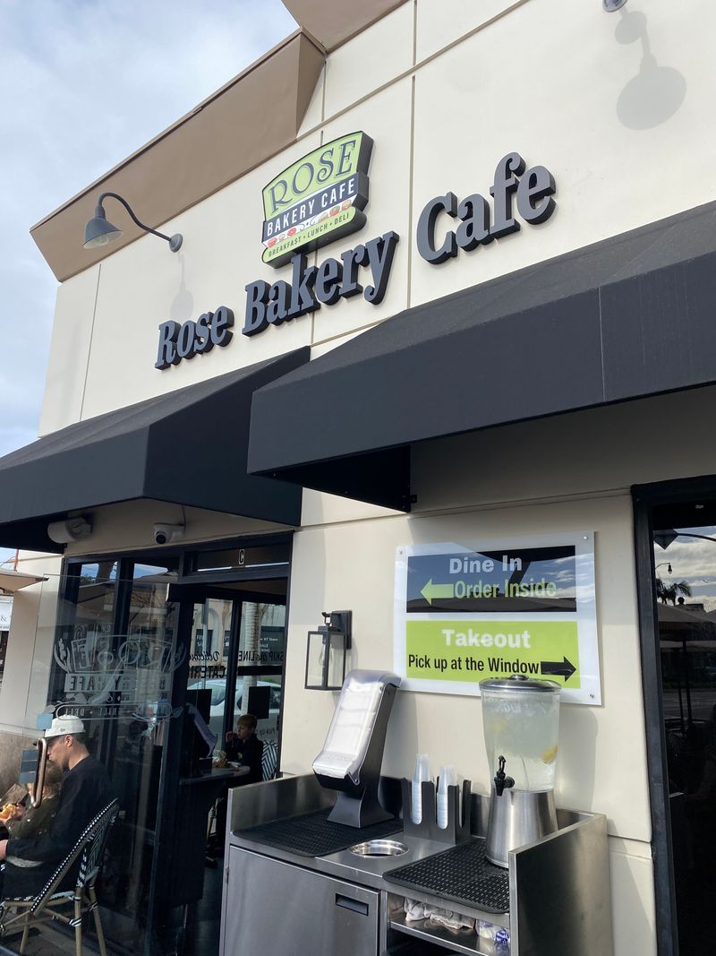 Rose's Pastries, Haven