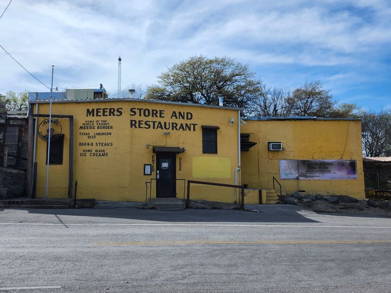 Meers Store and Restaurant in Meers