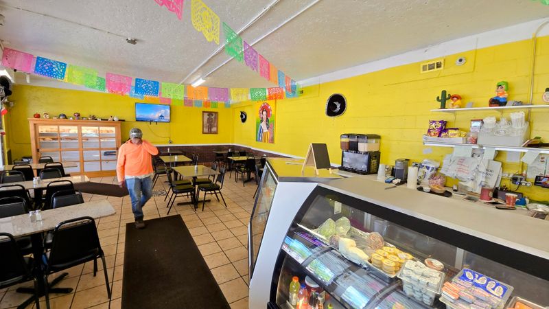 La Mexicana Bakery & Restaurant