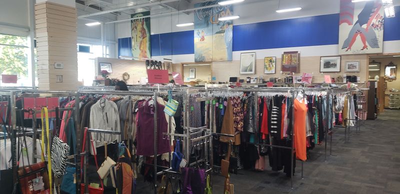 Weekly Markdowns and Discount Days