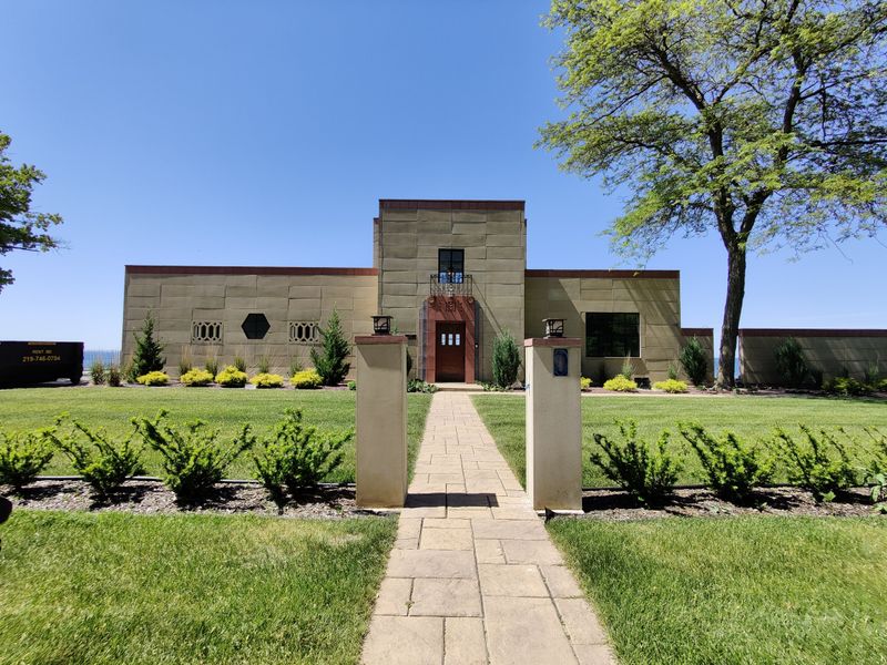 Nature Center Educates Through Interactive Exhibits