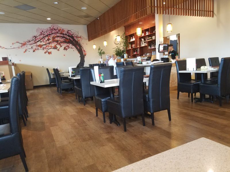 Recommended Rolls Include Salem Roll, Sunrise Roll, and Firefly Roll