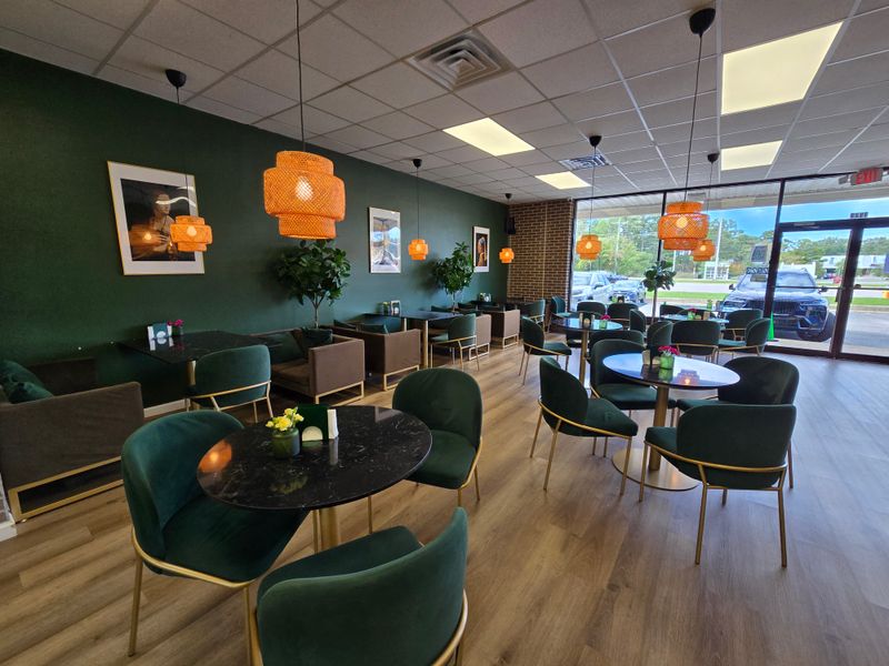 Krem Bakery and Cafe