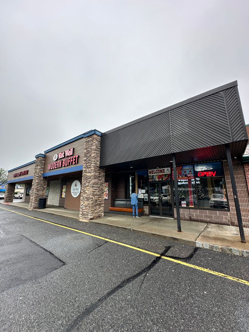 Eat Well Modern Buffet, 1250 US-22, North Plainfield, NJ 07060