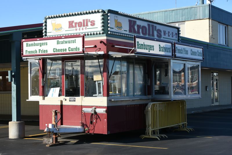 Kroll's West