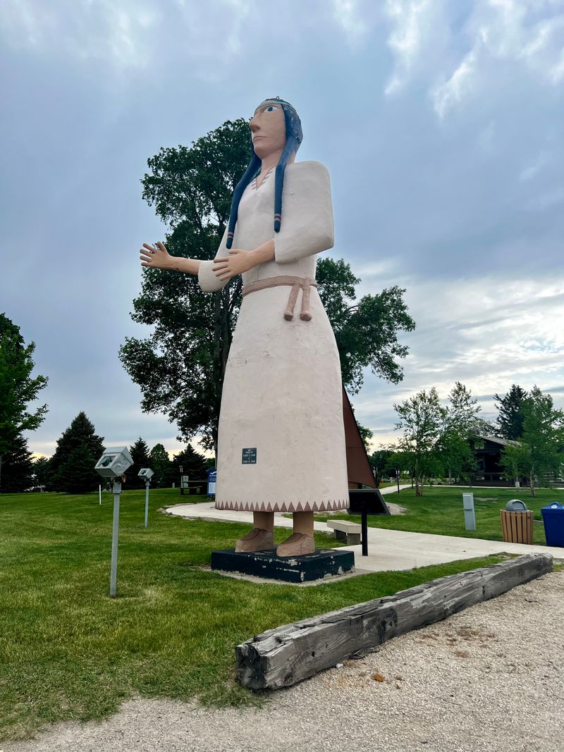 Indian Maiden Statue