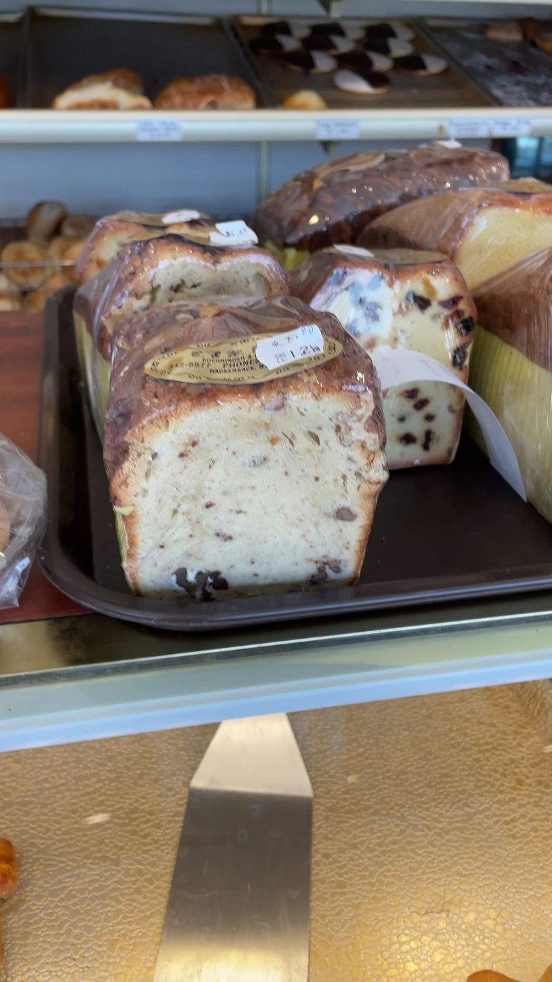 Fresh-Baked Philosophy: No Preservatives, No Compromises