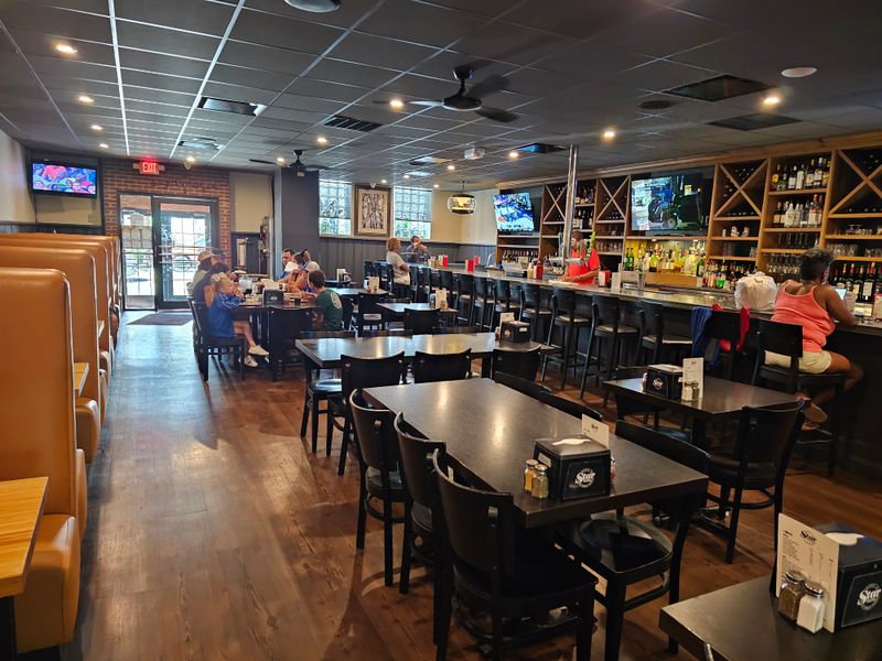 Bar Seating That Creates Community