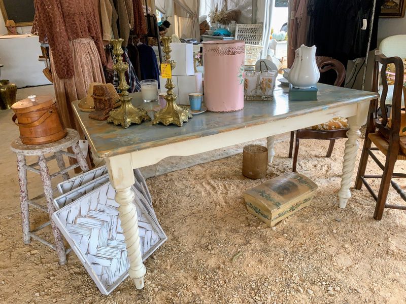 The Antique Shuffle That Pulls You In