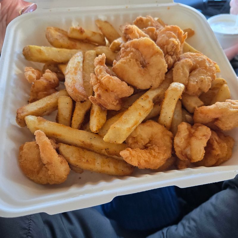 Classic Fried Seafood Done to Perfection