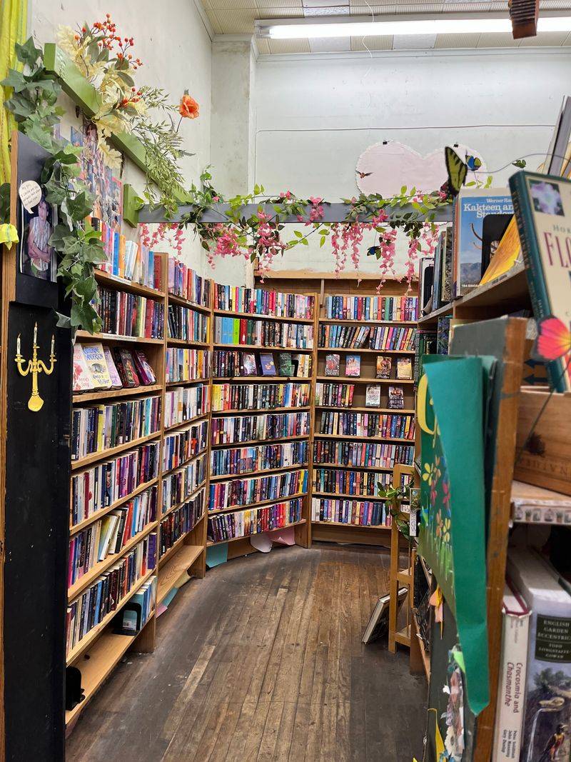 The Legendary Three-Floor Layout That Keeps Visitors Wandering