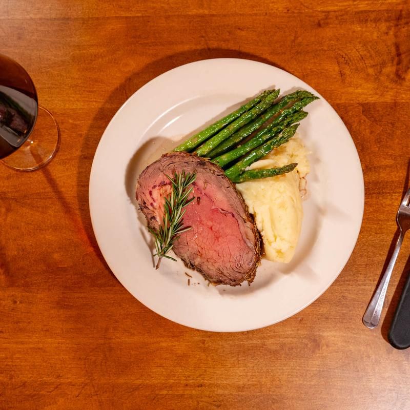 Award-Winning Traditional American Cuisine