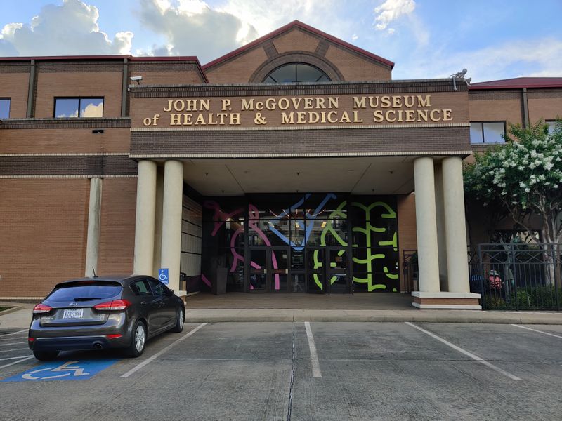 Convenient Hermann Park Location