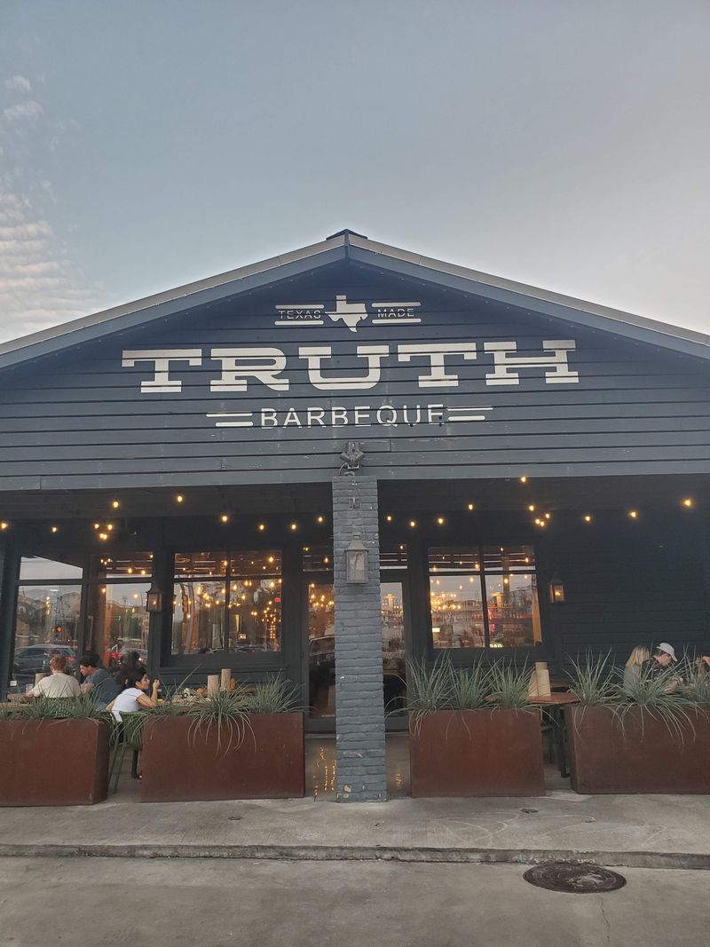 Truth Barbeque – Houston