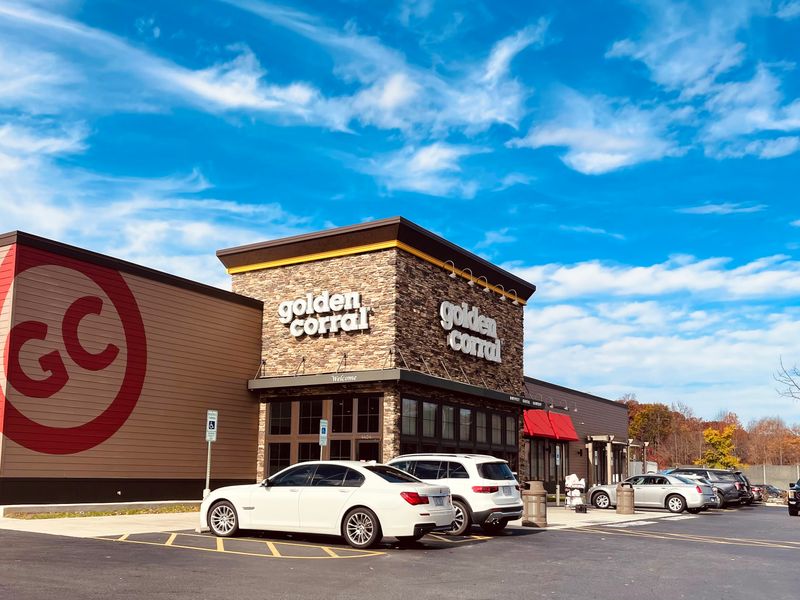 Golden Corral Buffet & Grill