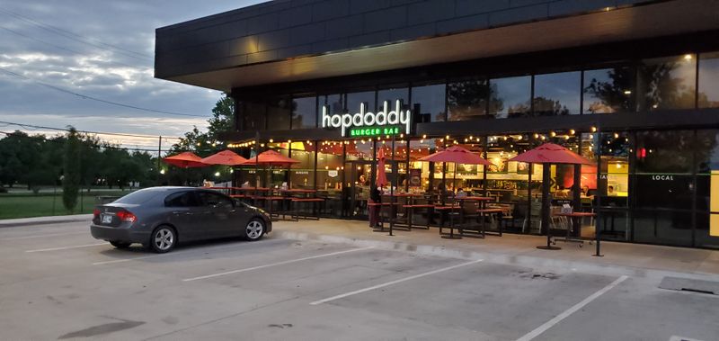 Classen Curve Brings Upscale Shopping Without the Upscale Prices