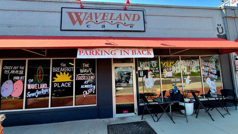 Waveland Cafe in Des Moines