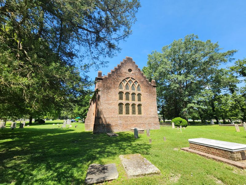 Stunning Gothic-Inspired Architecture