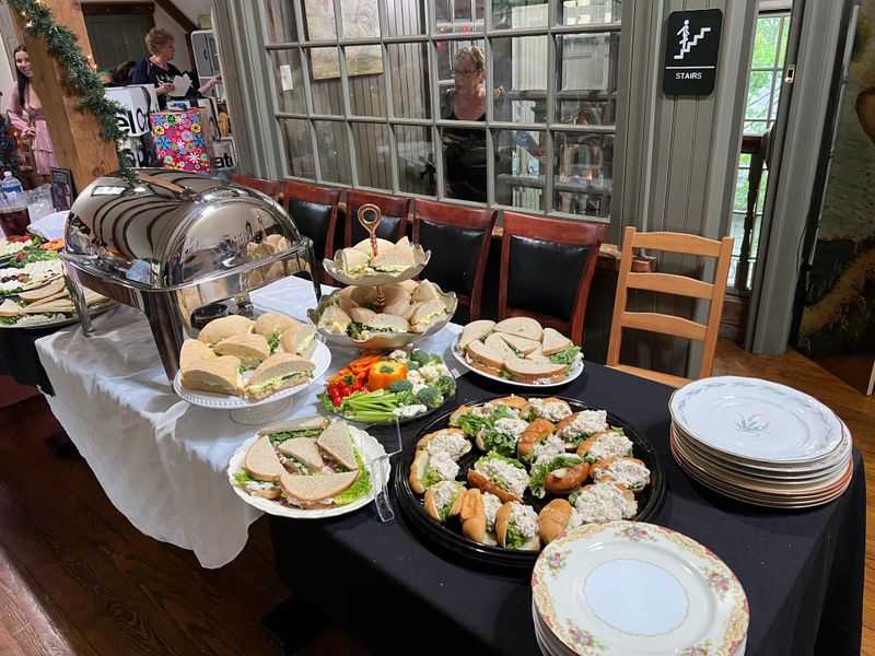 Hearty, Simple Meals Without Rush