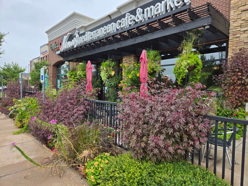 Sampler Platter for the Gloriously Indecisive