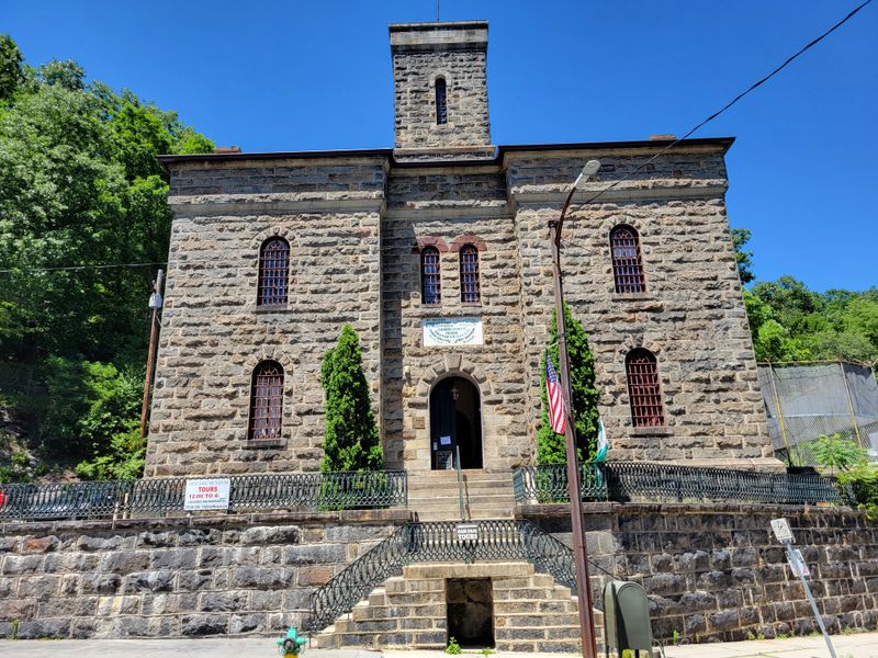 The Old Jail Museum