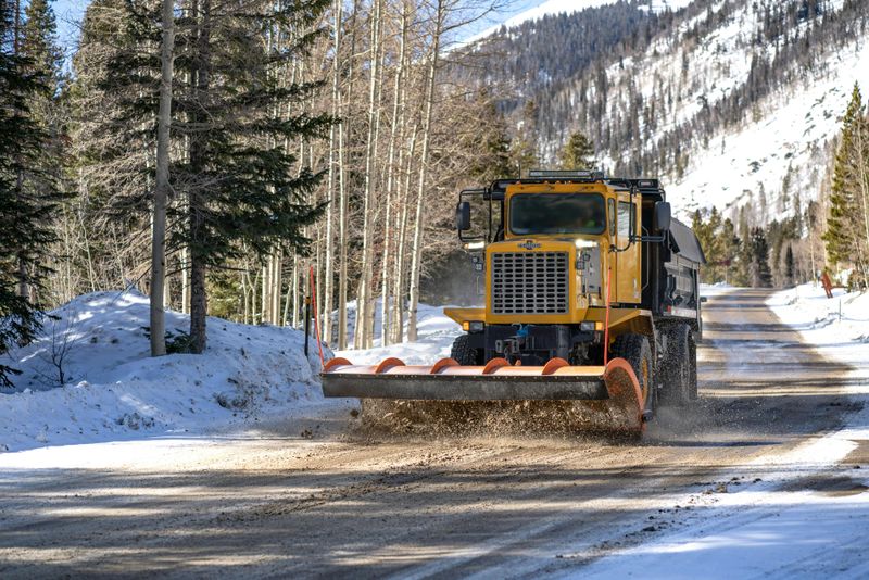 Failure To Yield To Maintenance Vehicles Is A Violation
